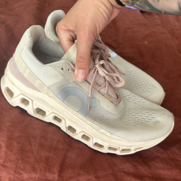 On Cloudmonster - Picture 3 of 7